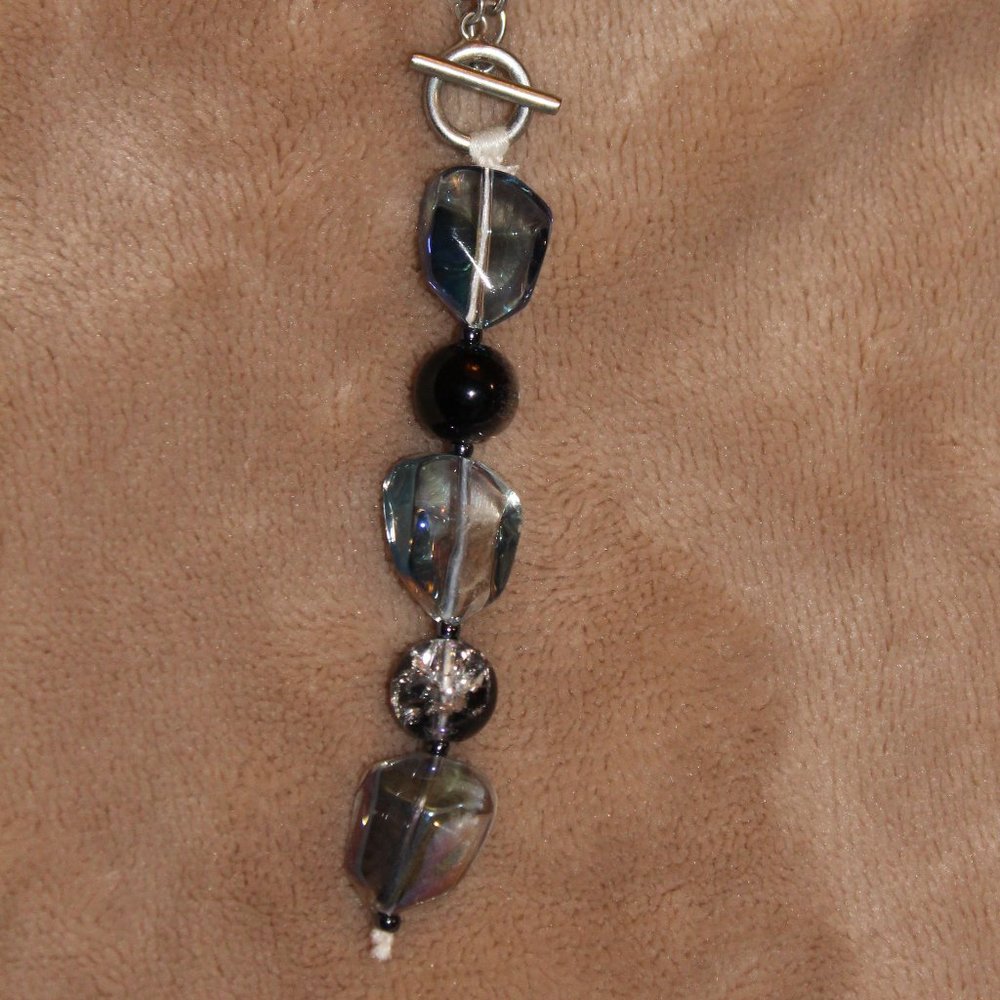 Dangling Necklace